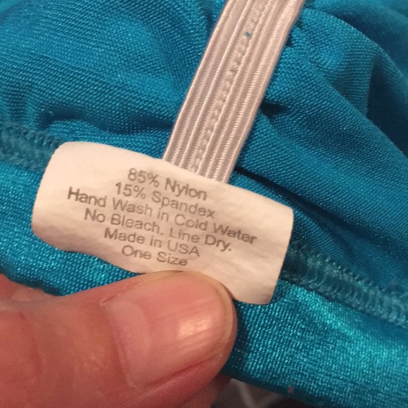 Turquoise bikini bottom with cheeky back like new - Picture 4 of 4